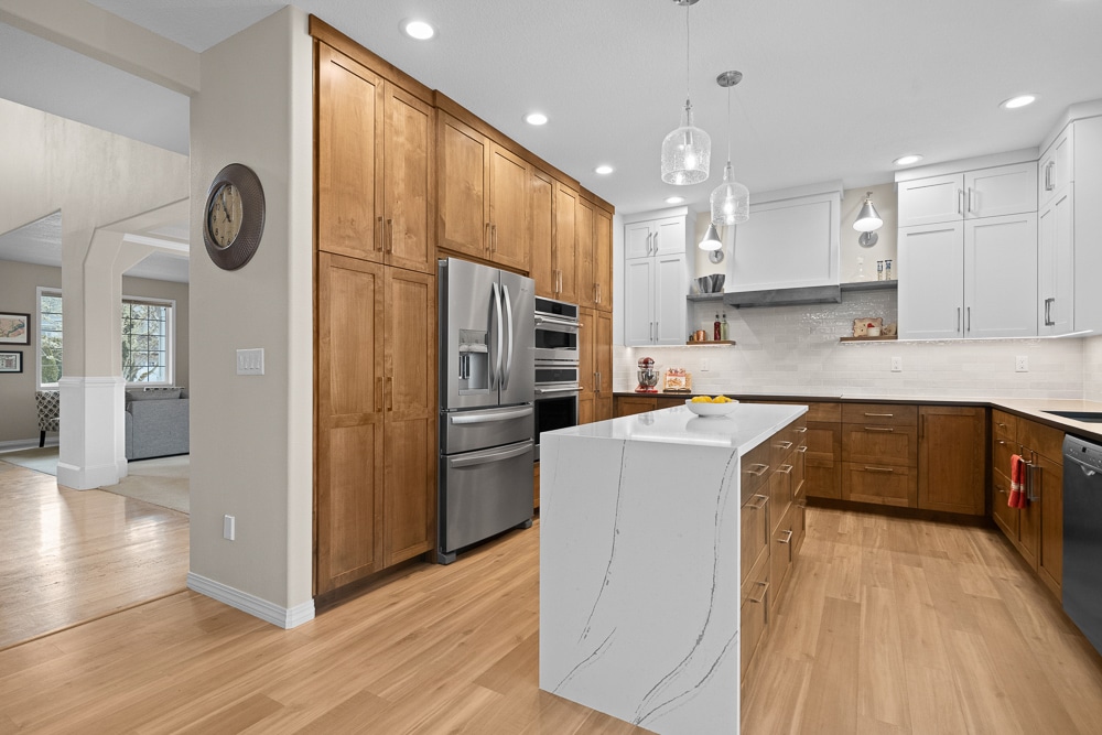 Two-tone cabinetry in Corvallis home remodel