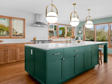 Modern luxury kitchen remodel in Corvallis, Oregon