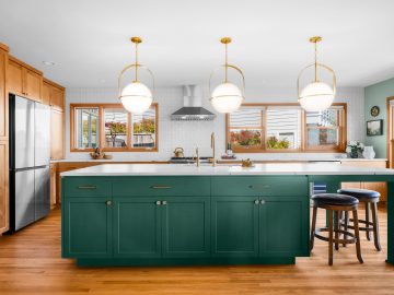 Modern luxury kitchen remodel in Corvallis, Oregon