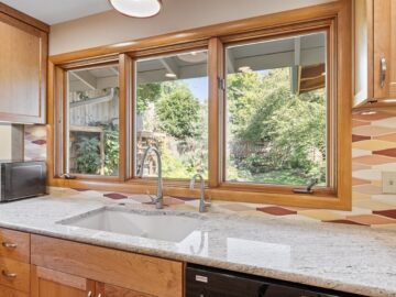 Transitional kitchen remodel in Corvallis