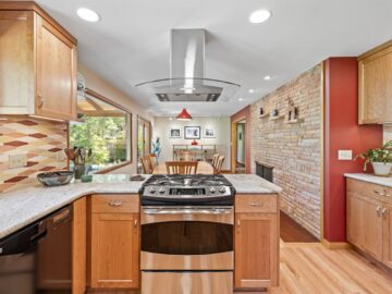 Transitional kitchen and dining remodel in Corvallis