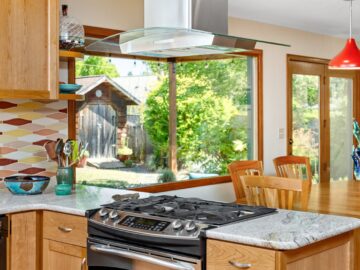 Transitional kitchen and dining remodel in Corvallis