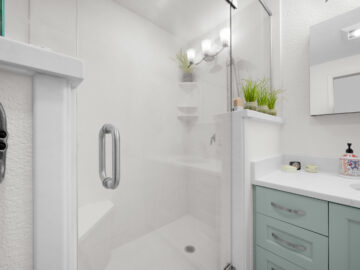 Primary bathroom remodel in Corvallis