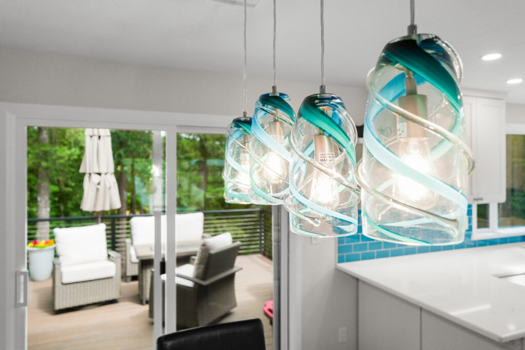 Coastal contemporary kitchen and dining remodel in Corvallis